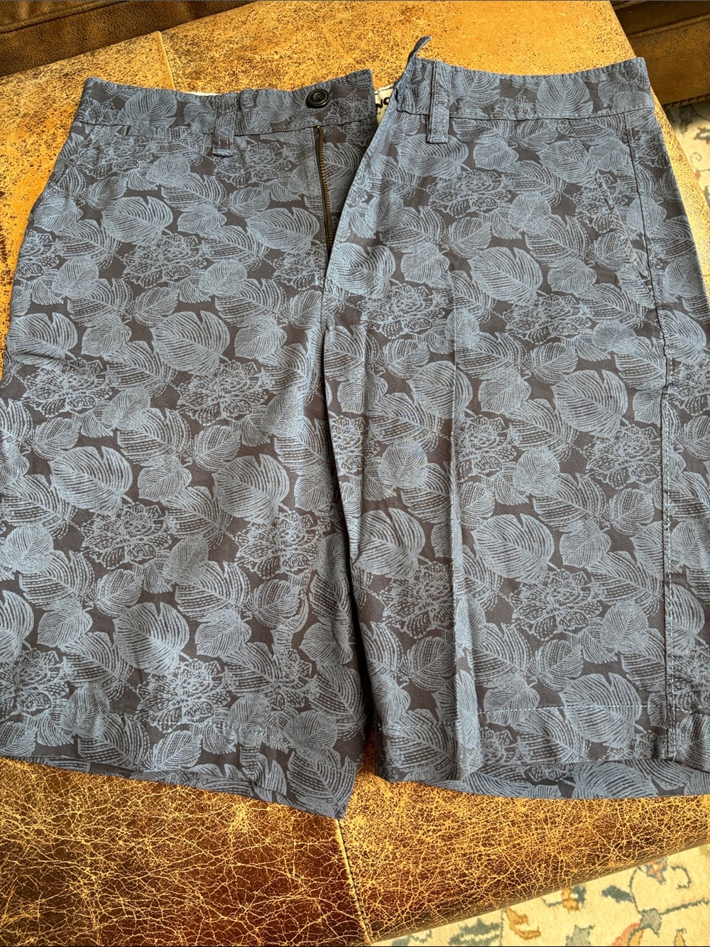 Sonoma Men's Gray Floral Print Shorts
